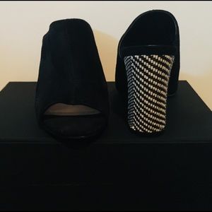 Nine West Open Toe Slides Heels